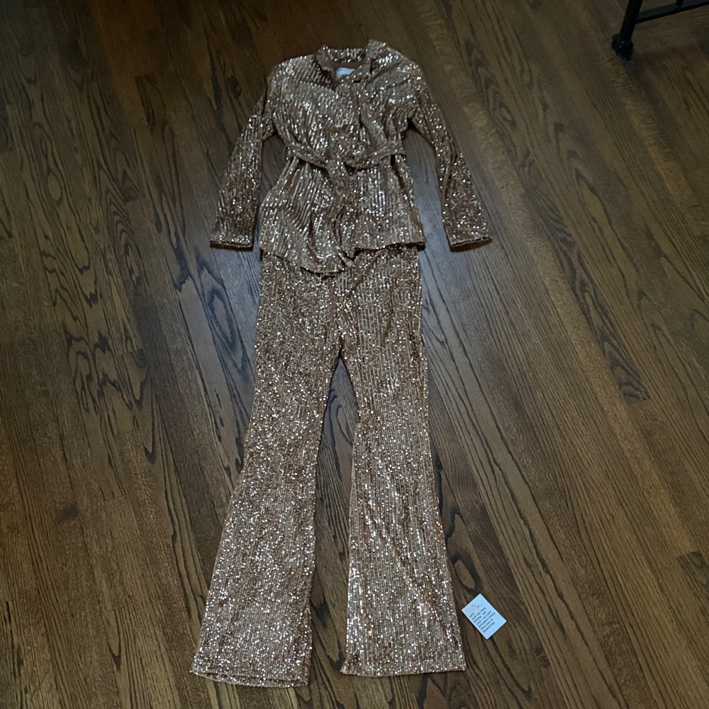 B28 ASOS Women 4/6 Shimmering Gold Sequin Blazer and Pants Set Formal Preppy